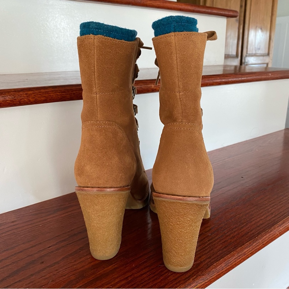 UGG Fabrice Lace Up Boots Rubber Heels Tan Suede Blue Wool 7 - Picture 4 of 10